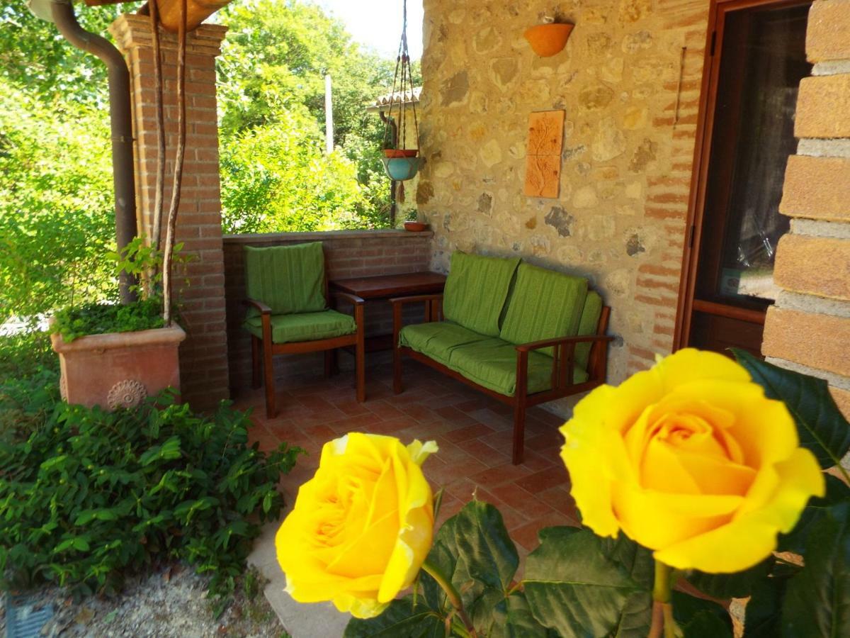 Agriturismo Frallarenza Ficulle Bagian luar foto