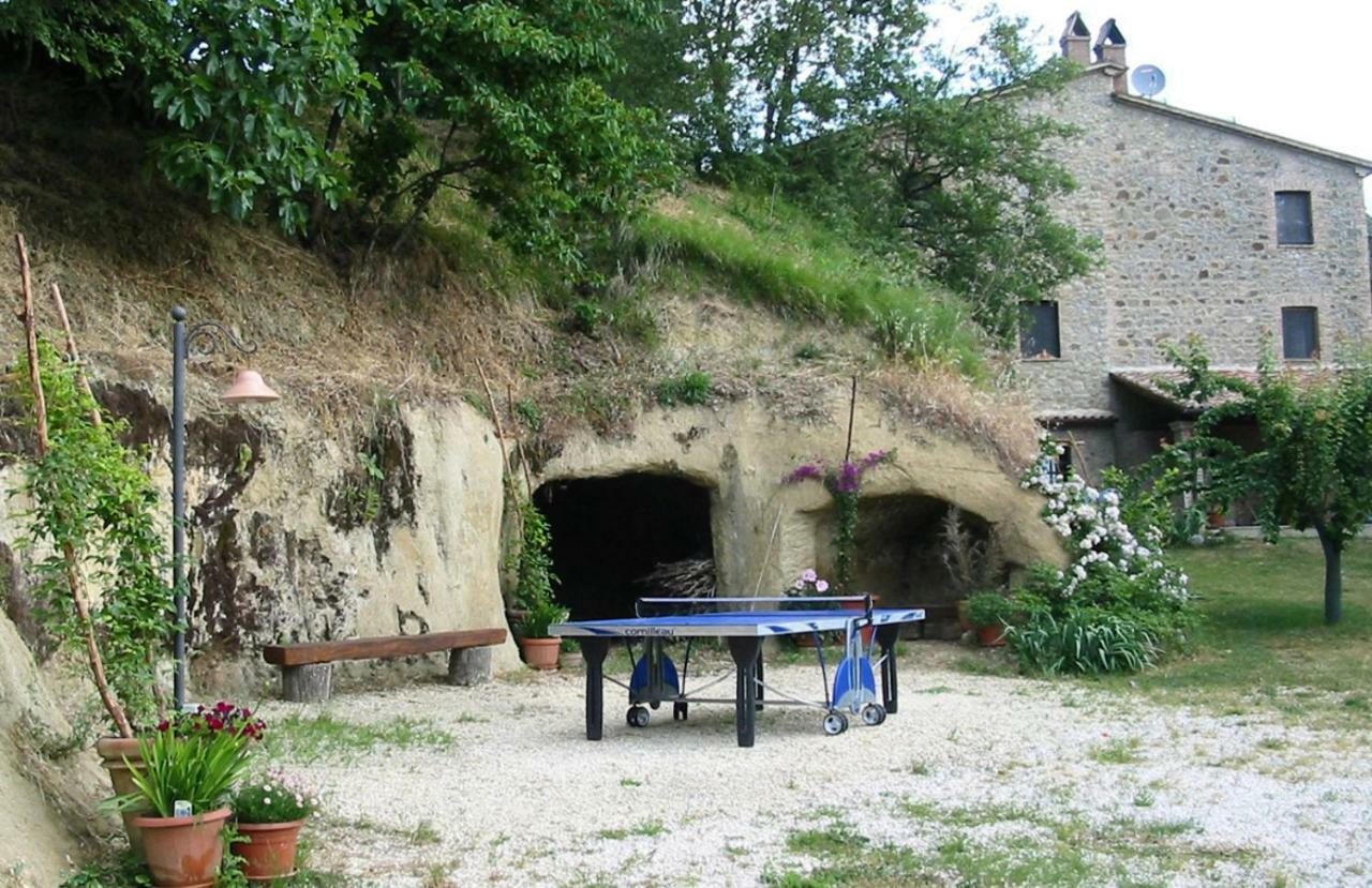 Agriturismo Frallarenza Ficulle Bagian luar foto